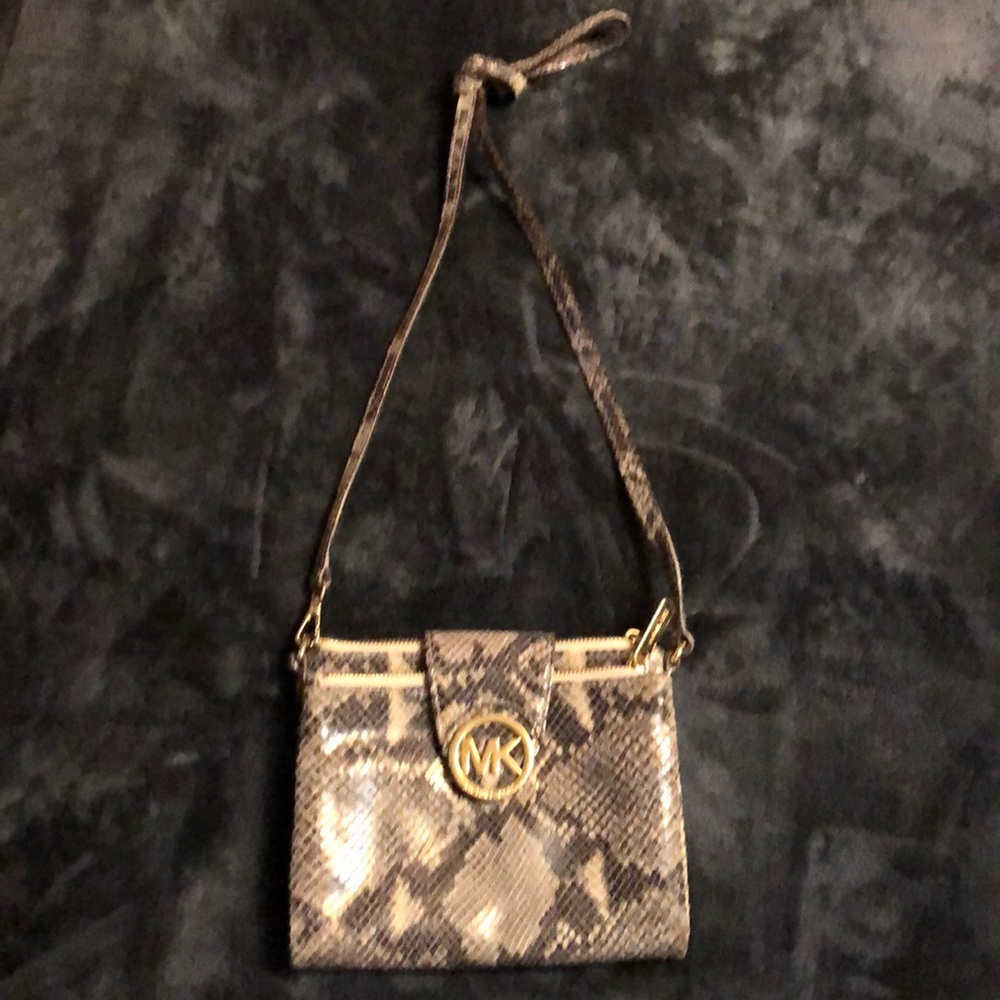 Shoulder cross body mini purse